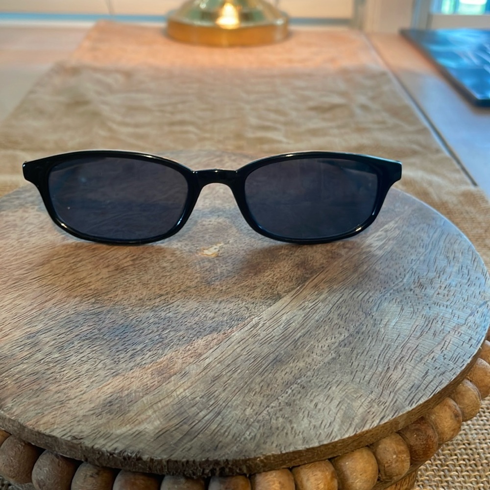 reaction kenneth cole sunglasses